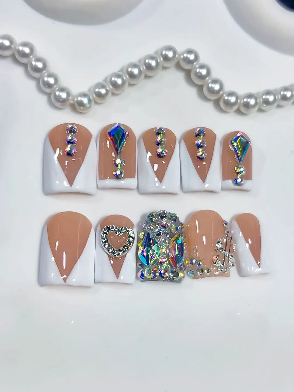 L302 - Medium Nude White Duck French tip Rhinestone