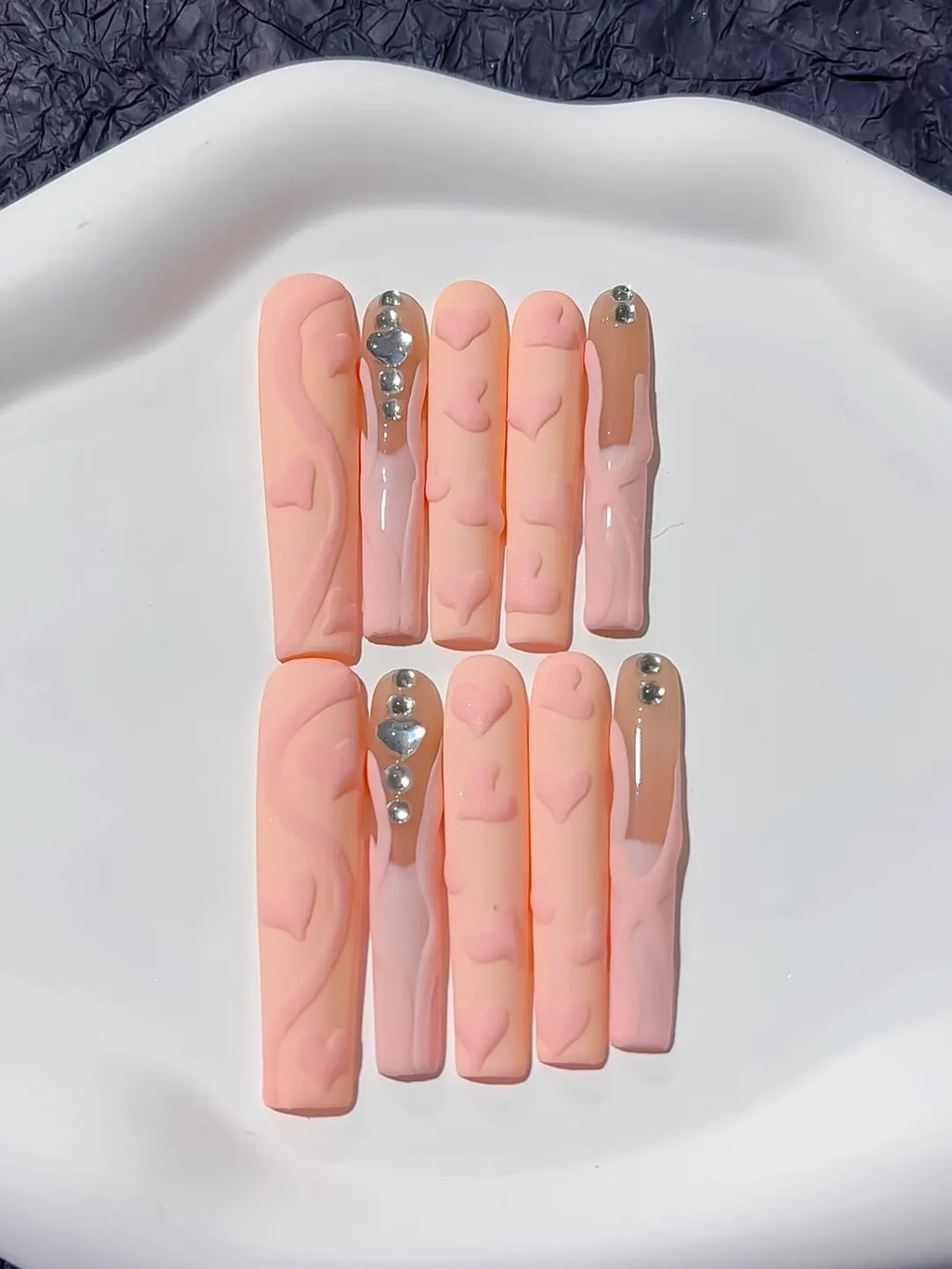 M017 - Long Nude Pink Square Solid color Heart Diamond