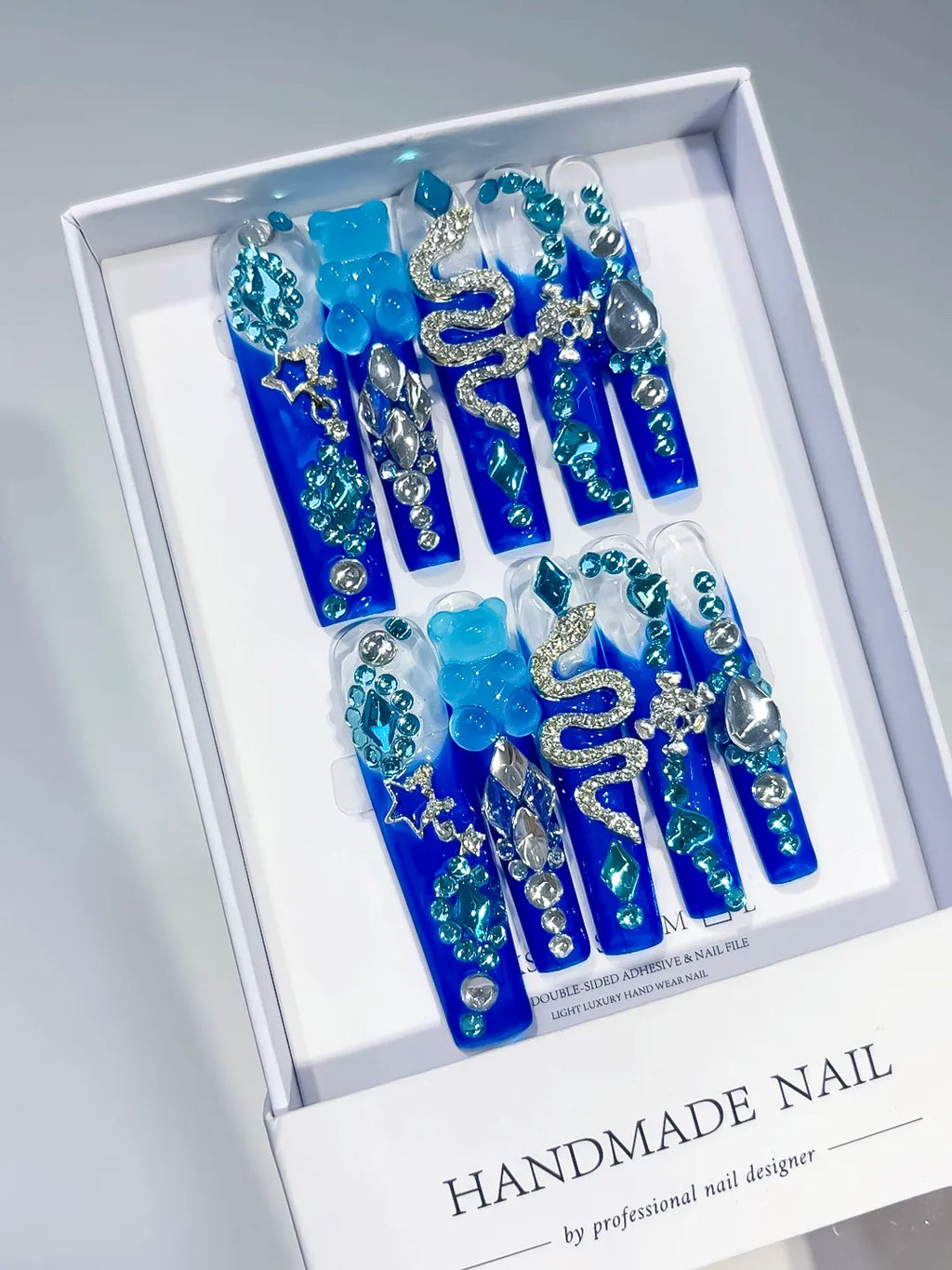 M086 - Long Blue Square Solid color Rhinestone Snake