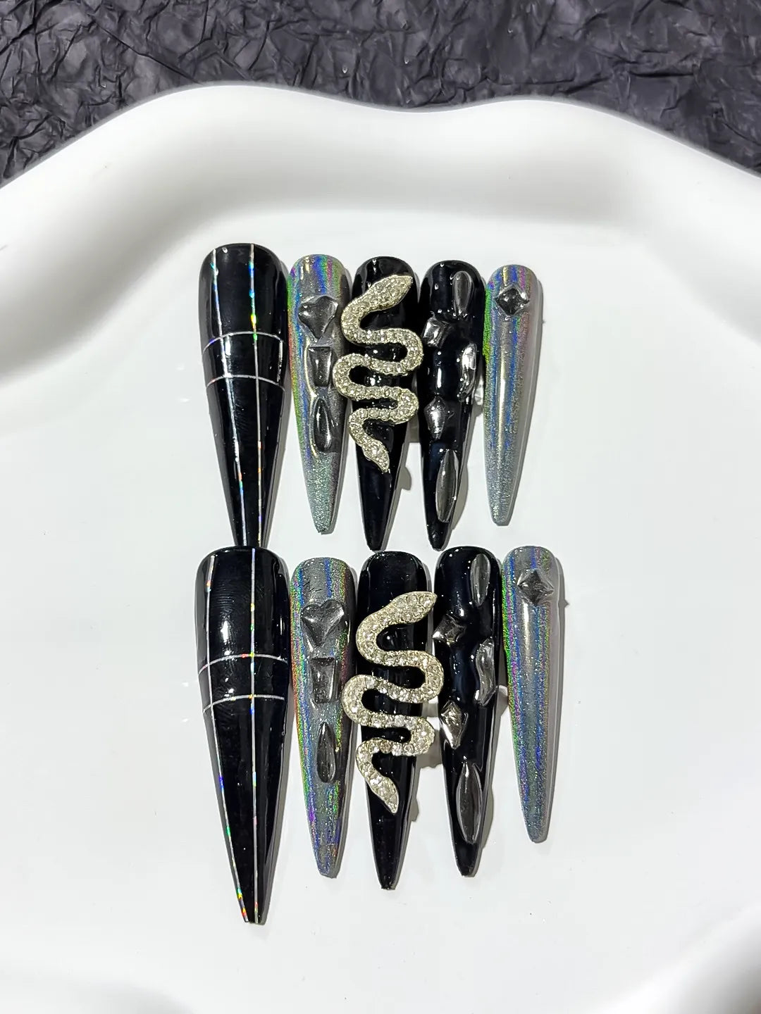 M010 - Long Black Silver Stiletto Solid color Snake Rhinestone