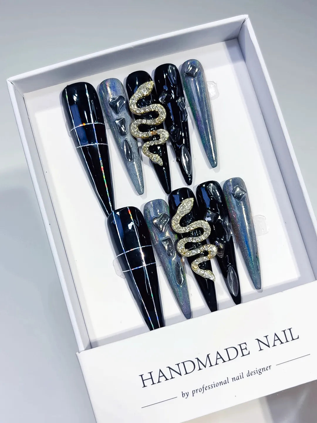 M010 - Long Black Silver Stiletto Solid color Snake Rhinestone