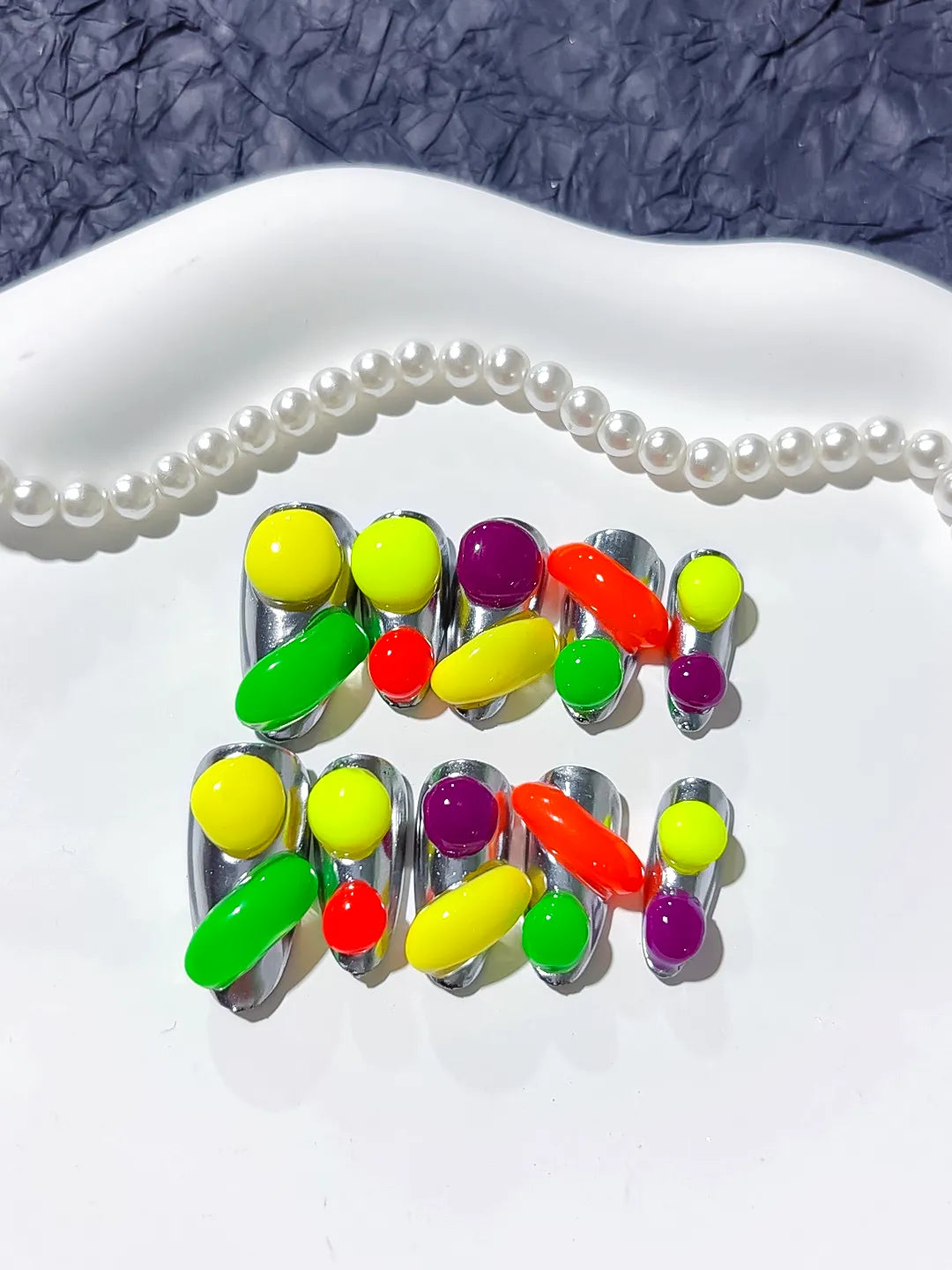 M018 - Medium Green Red Almond Abstract Fruit 3D