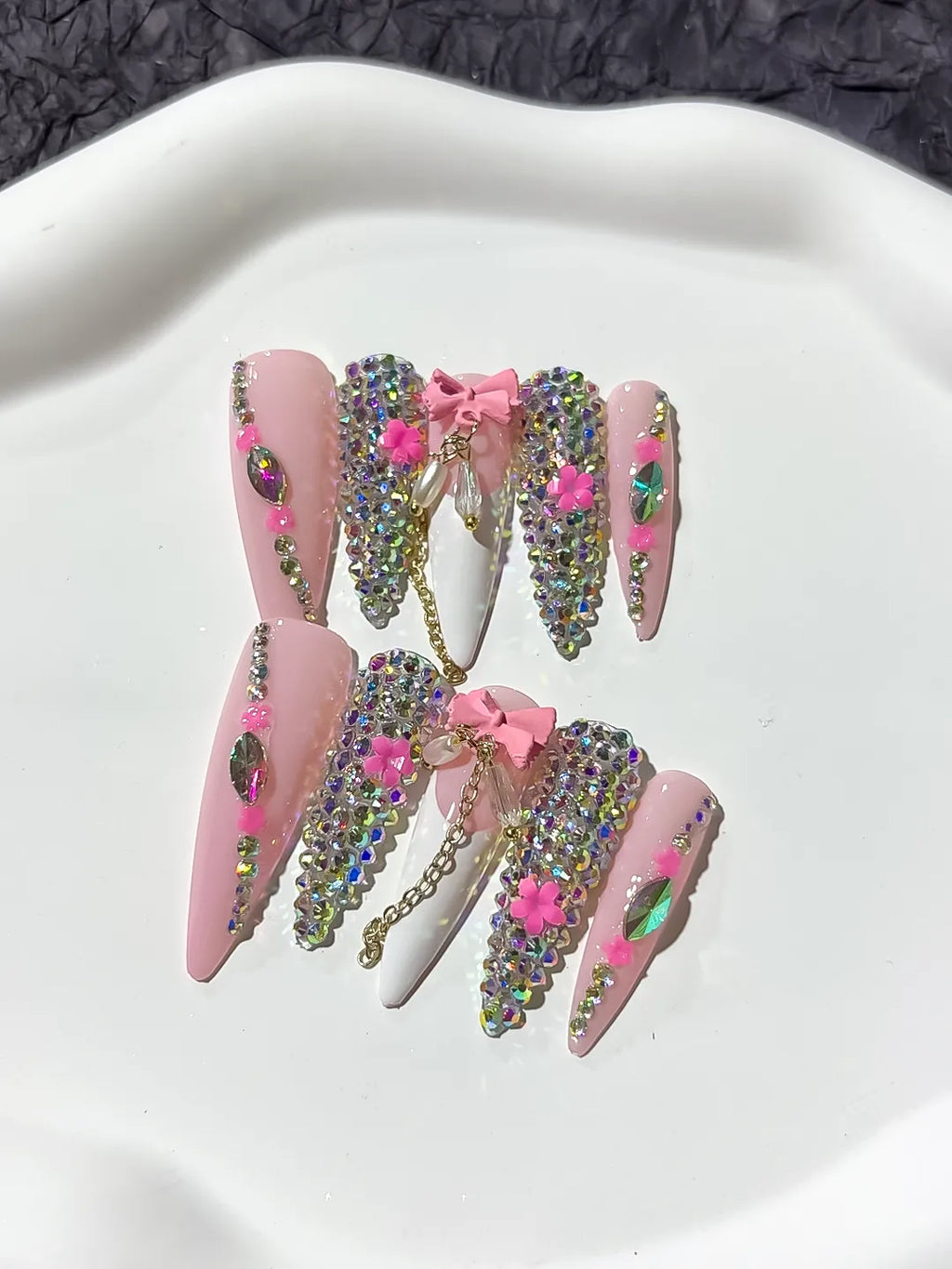 M024 - Long Pink White Stiletto Abstract Flower 3D