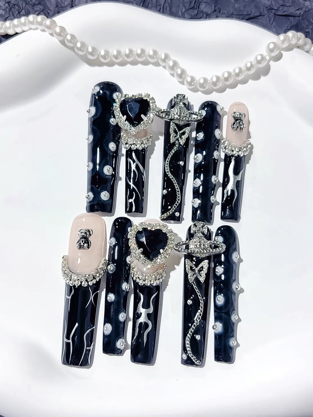 M028 - Long Black White Square Abstract Flower Rhinestone