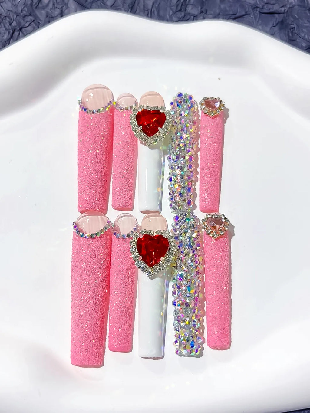 M031 - Long Pink White Square Solid color Heart Bow