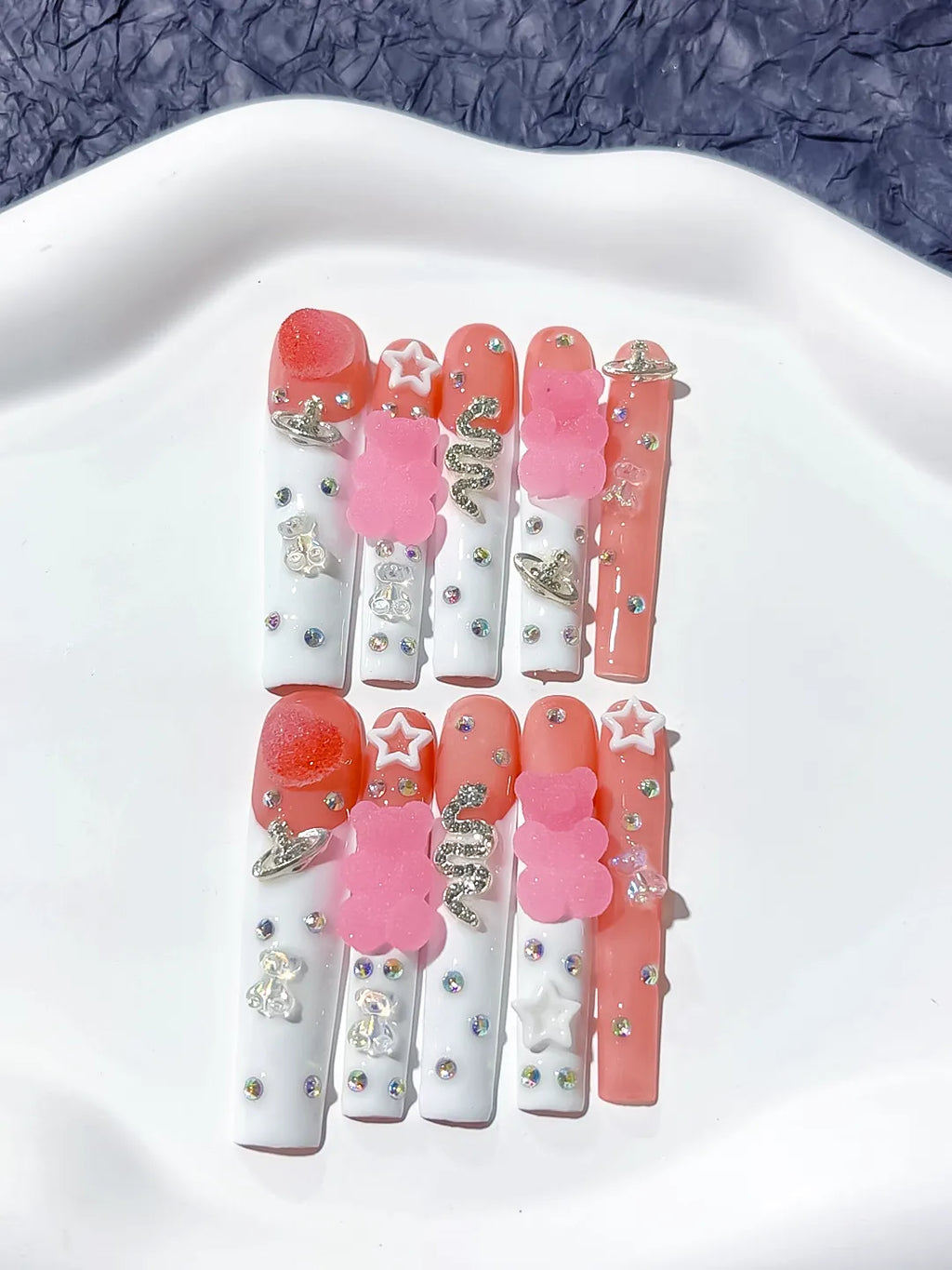 M035 - Long White Pink Square Solid color Flower 3D