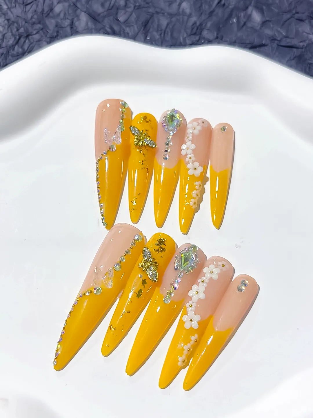M043 - Long Yellow Square Solid color