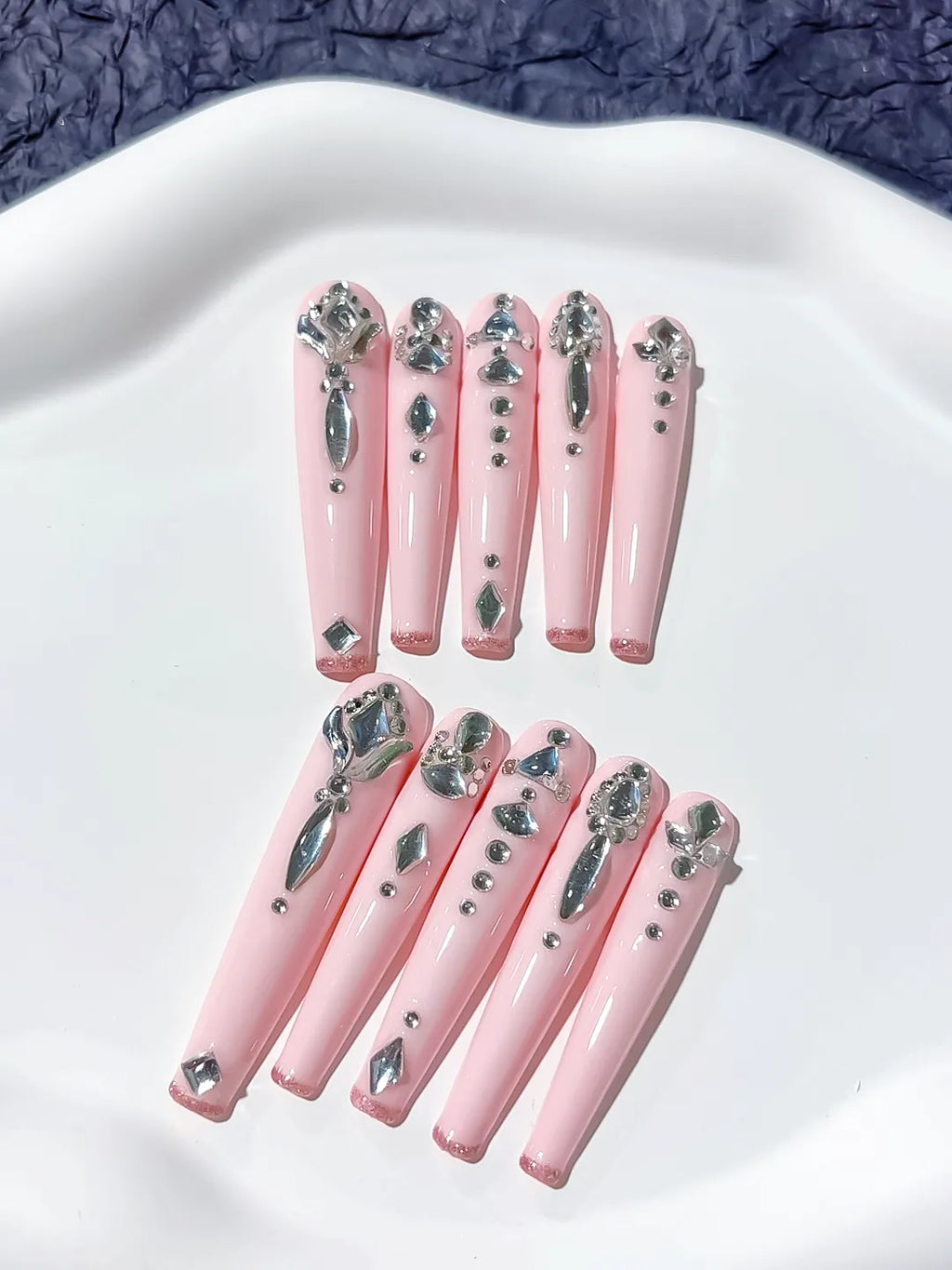 M052 - Long Pink Silver Square Solid color Bow Rhinestone