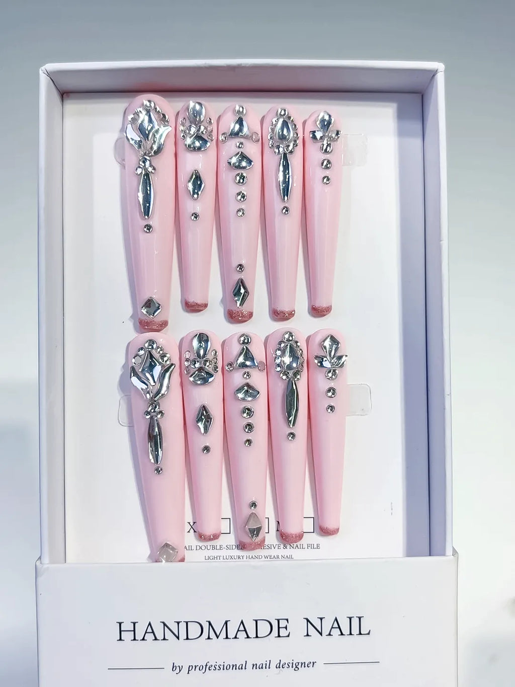 M052 - Long Pink Silver Square Solid color Bow Rhinestone