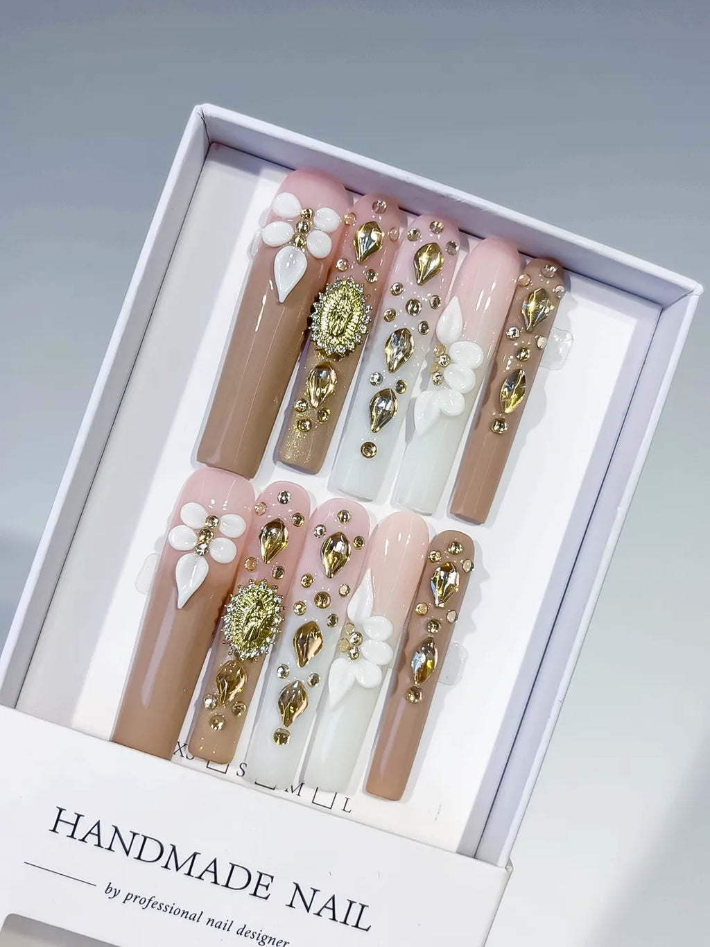 M060 - Long Nude White Square Solid color Flower Rhinestone
