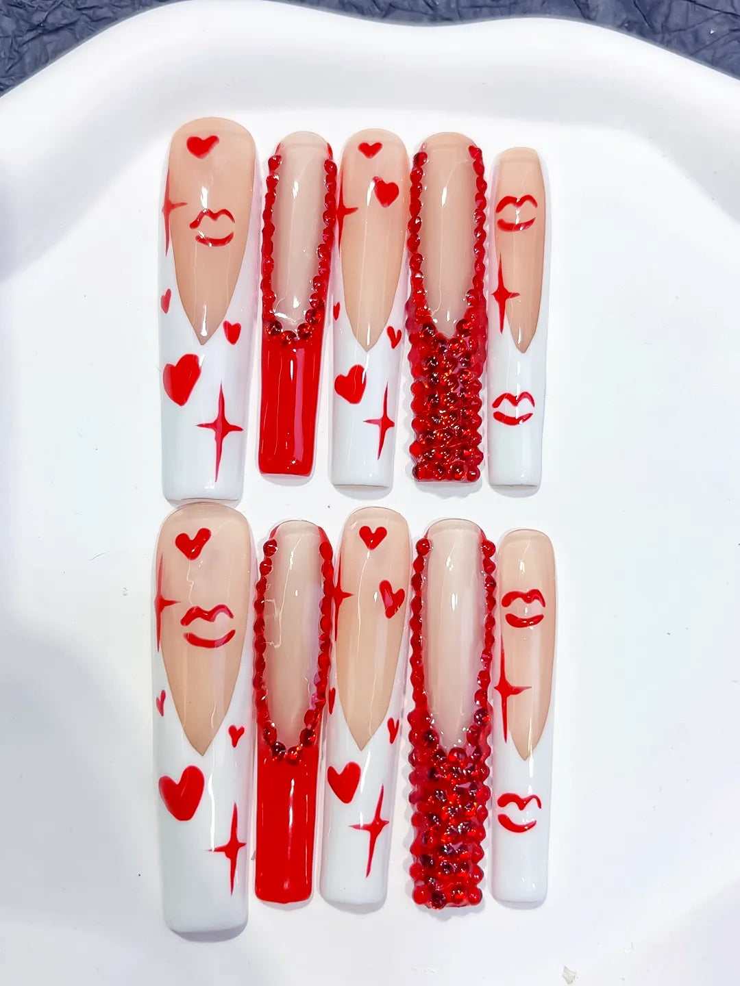 M061 - Long White Red Square French tip Bow Dot