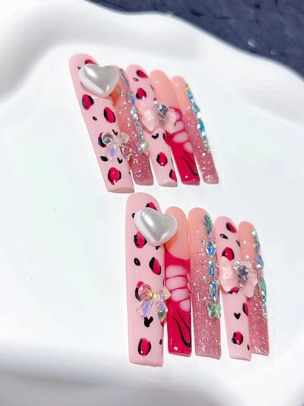 M065 - Long Pink White Square Solid color Flower Rhinestone