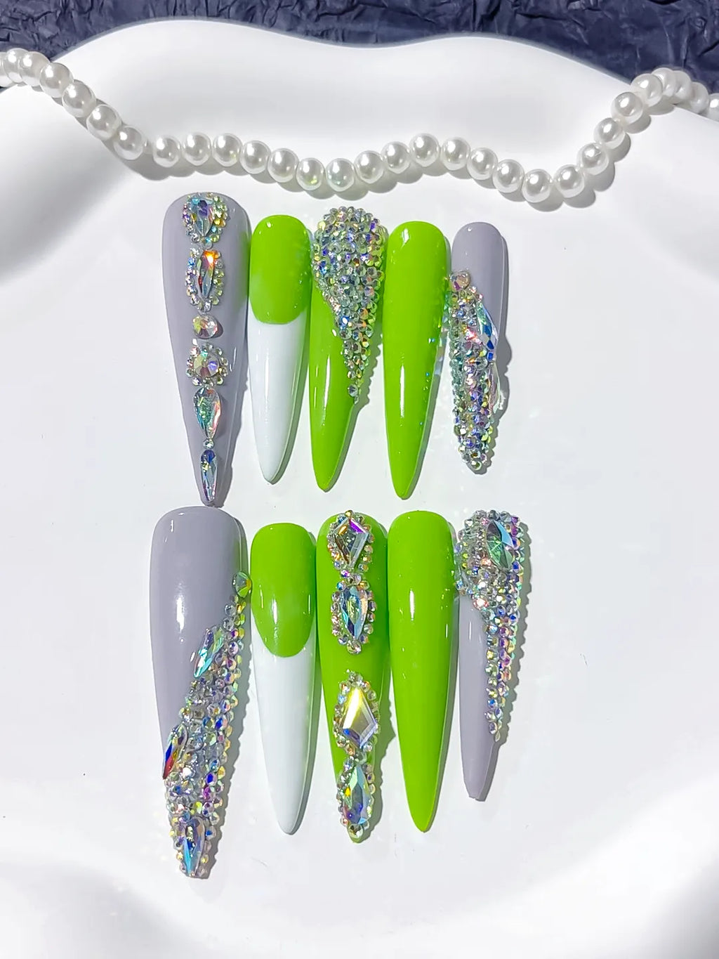 M068 - Long Green Silver Stiletto Solid color Rhinestone Metallic Accent