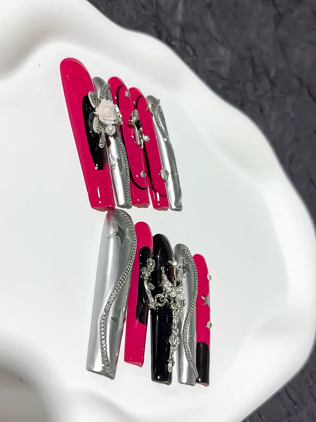 M069 - Long Pink Black Square Abstract Heart Rhinestone