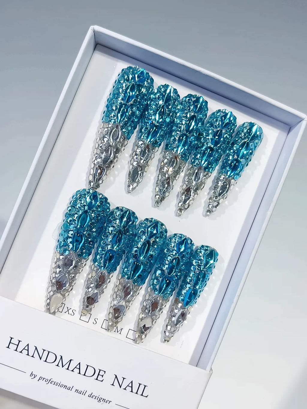 M079 - Long Blue Silver Stiletto Solid color Rhinestone Crystal Cluster