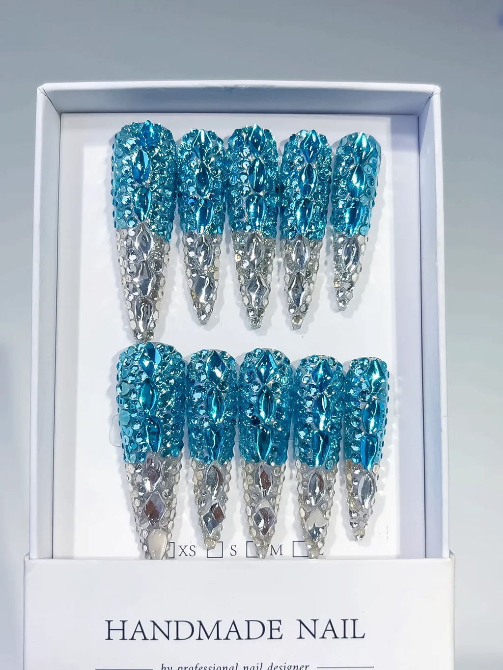 M079 - Long Blue Silver Stiletto Solid color Rhinestone Crystal Cluster