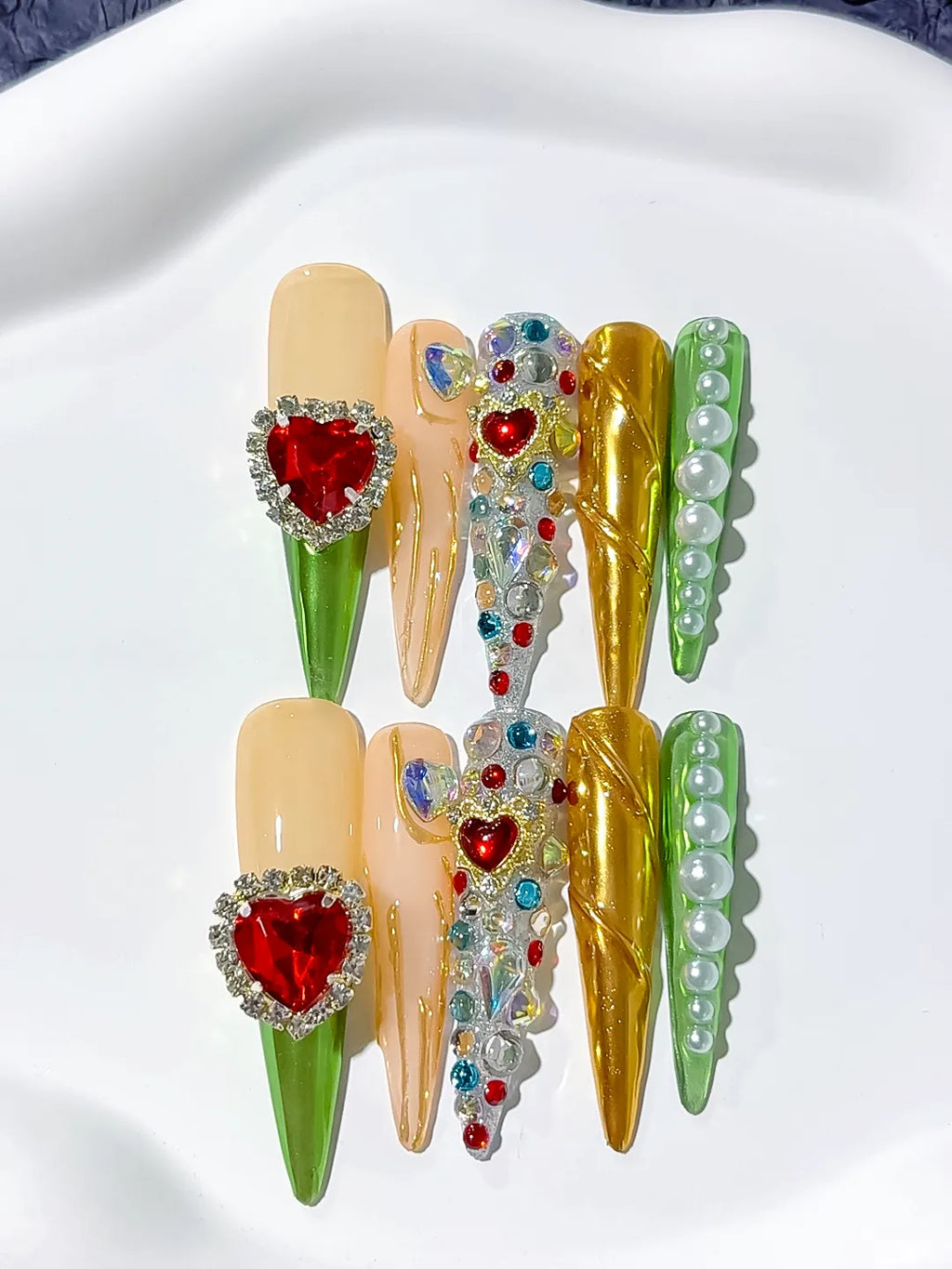 M082 - Long Nude White Stiletto Abstract Flower 3D