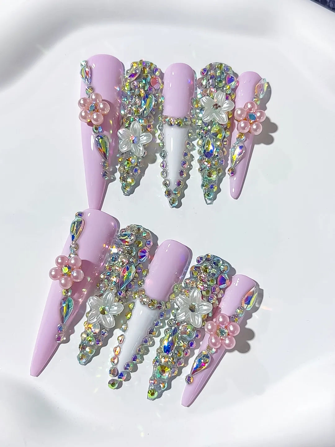 M083 - Long Pink Silver Stiletto Solid color Rhinestone Crystal Cluster