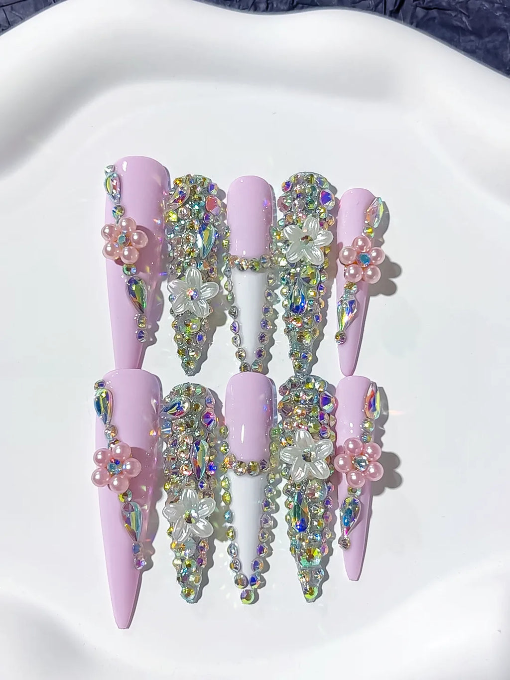 M083 - Long Pink Silver Stiletto Solid color Rhinestone Crystal Cluster