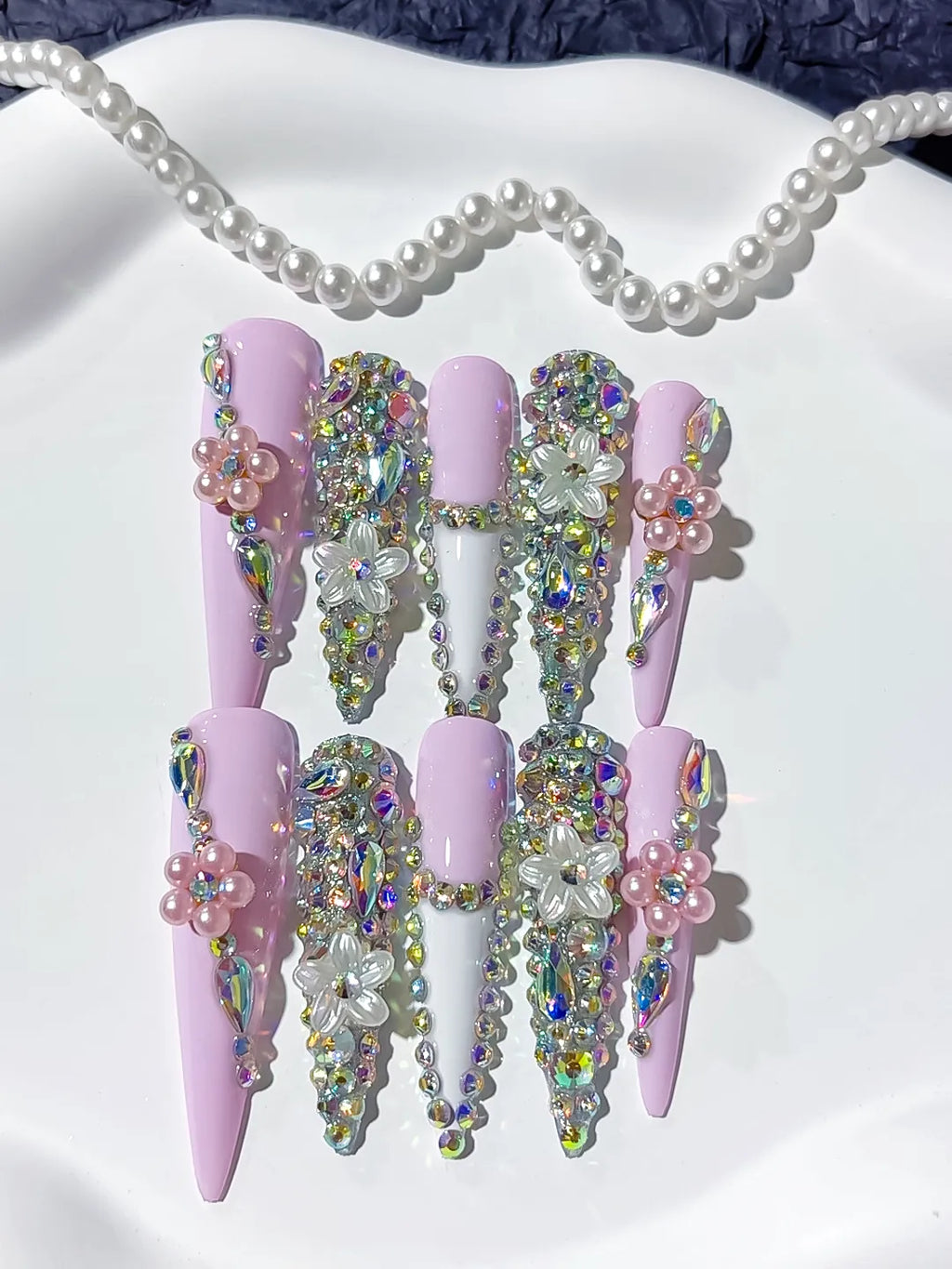 M083 - Long Pink Silver Stiletto Solid color Rhinestone Crystal Cluster