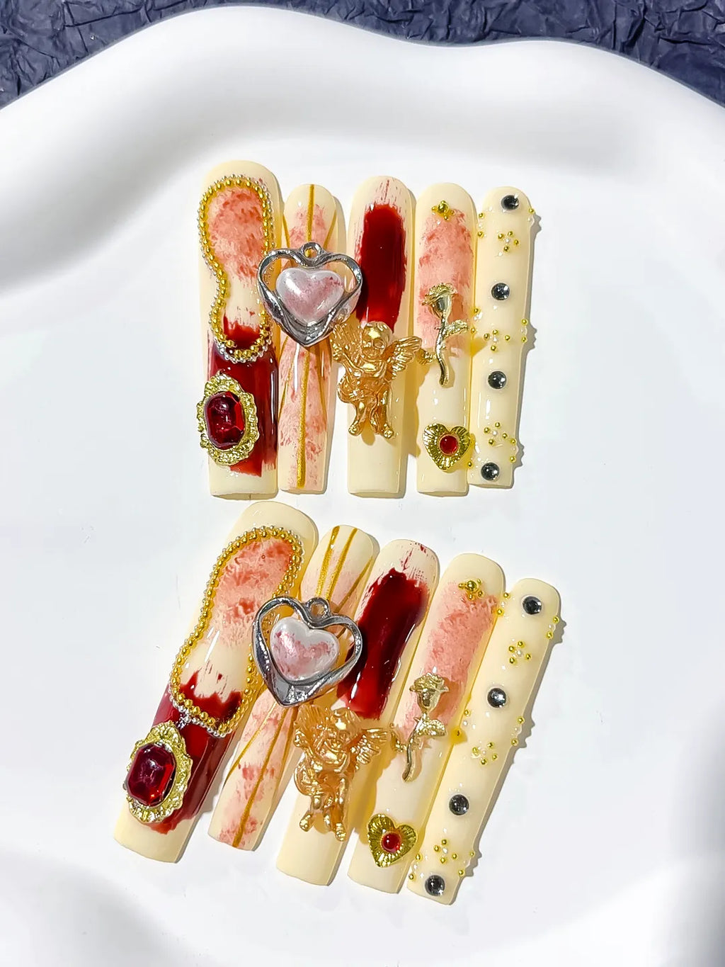 M091 - Long Brown Nude Square Solid color Heart Flower