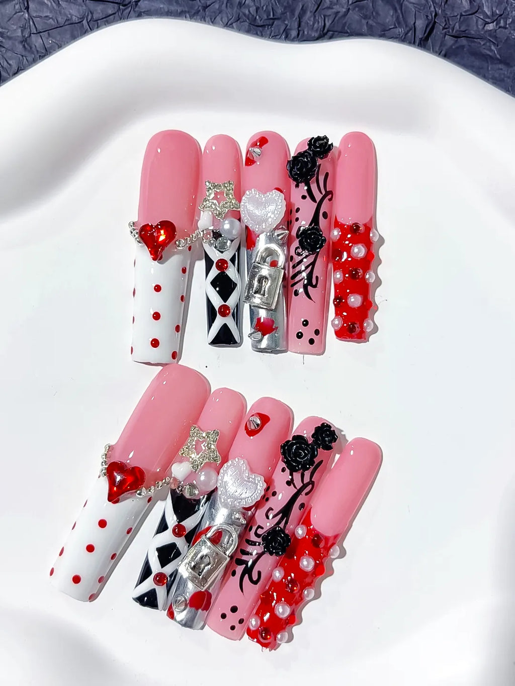 M094 - Long Pink White Square Abstract Heart Flower