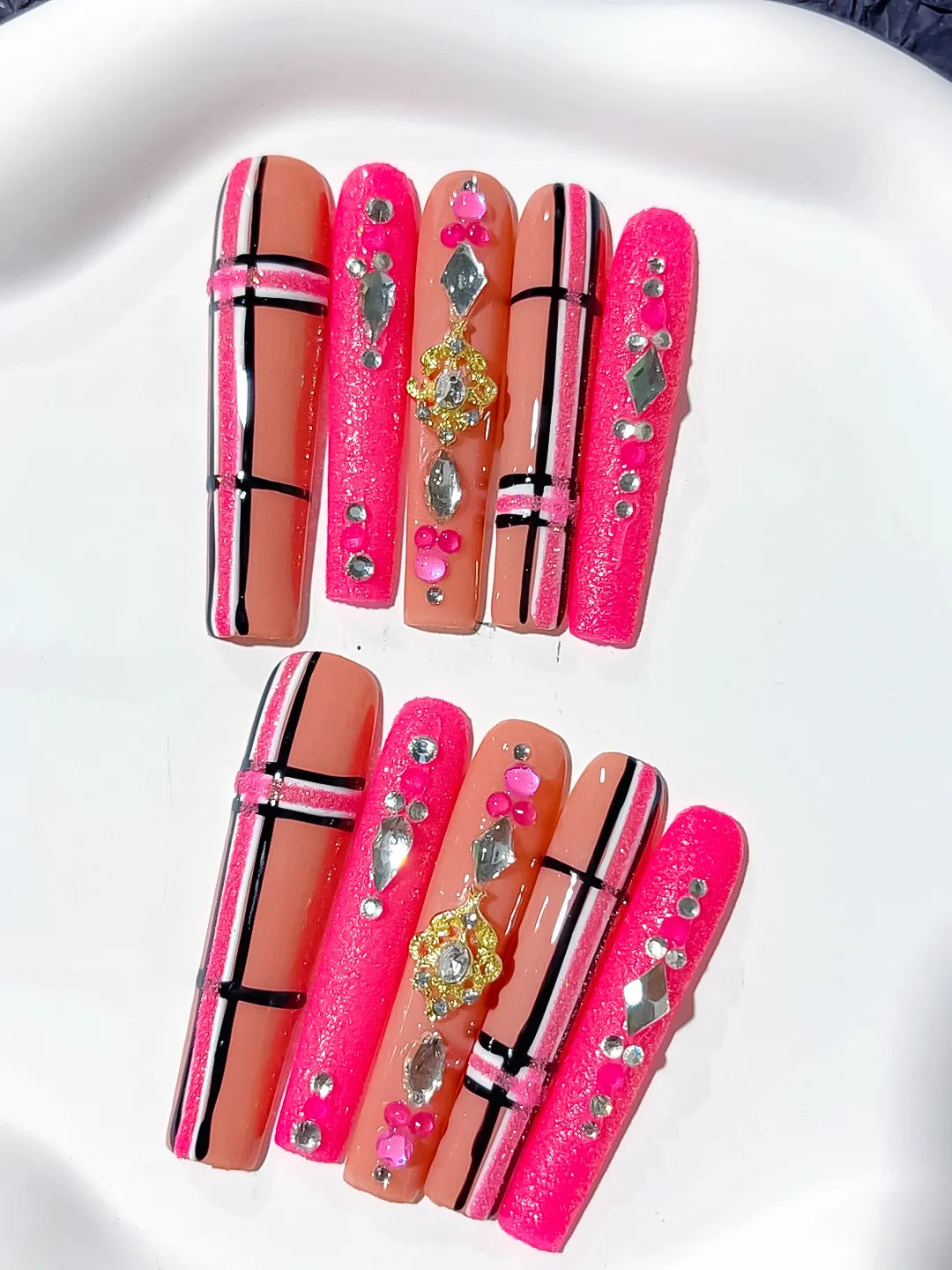 M095 - Long Pink Silver Square Abstract Grid Rhinestone