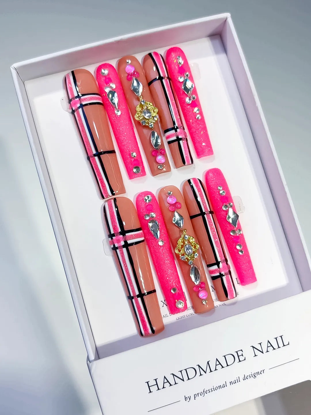 M095 - Long Pink Silver Square Abstract Grid Rhinestone