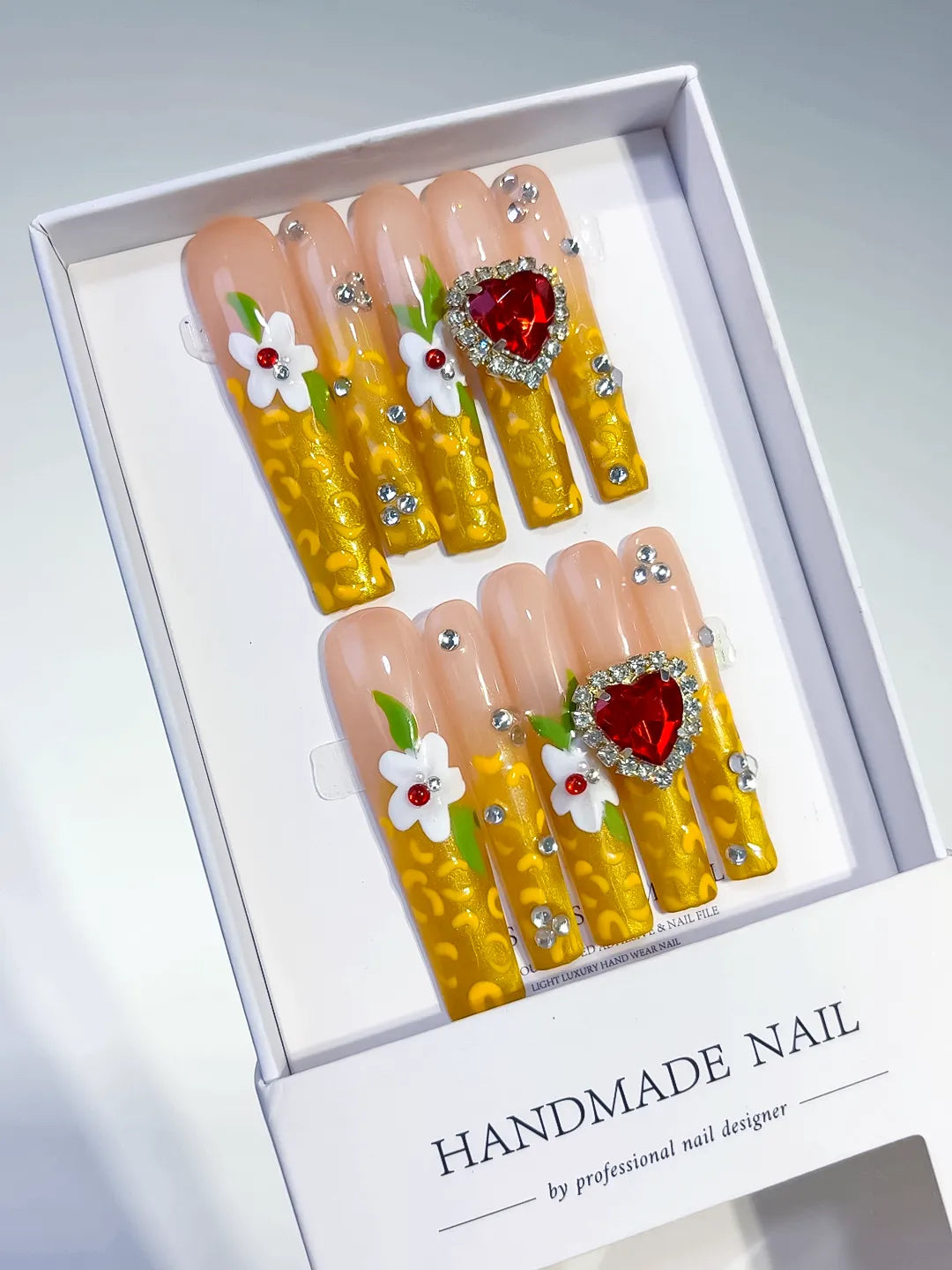 M097 - Long Yellow White Square Solid color Flower Rhinestone