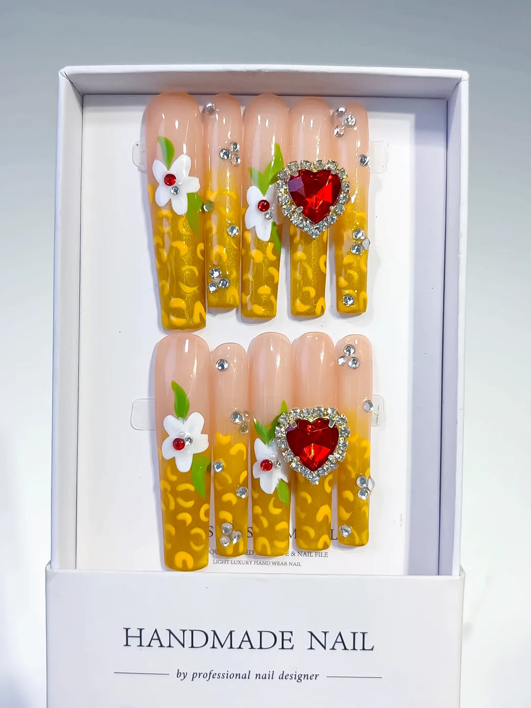 M097 - Long Yellow White Square Solid color Flower Rhinestone