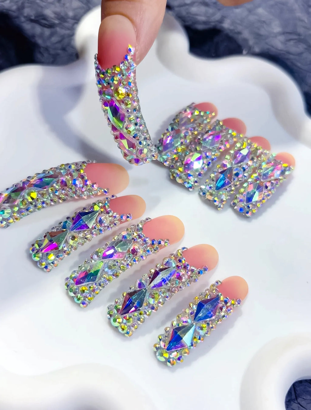 N015 - Long Nude Silver Curved Solid color Rhinestone Crystal Cluster
