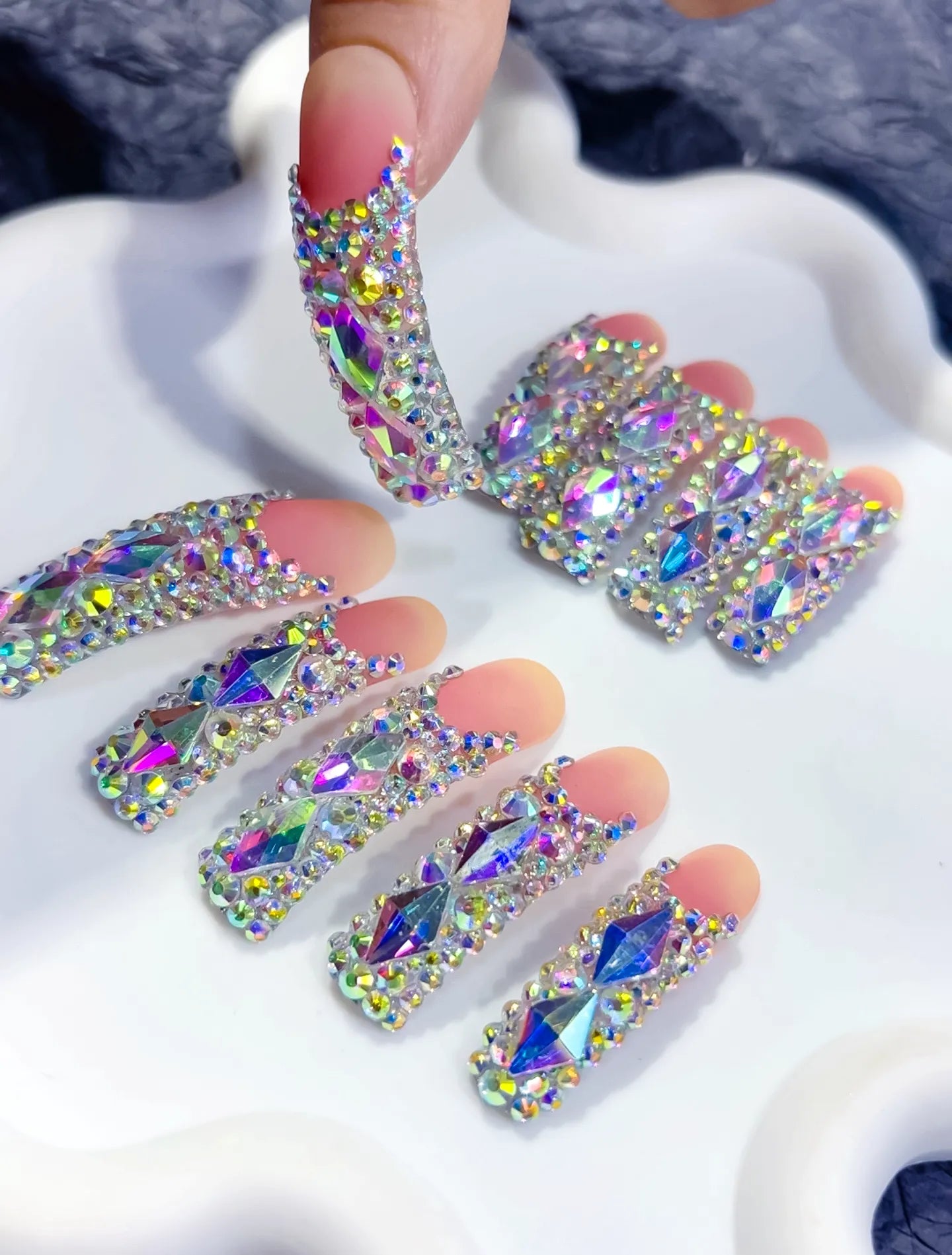 N015 - Long Nude Silver Curved Solid color Rhinestone Crystal Cluster