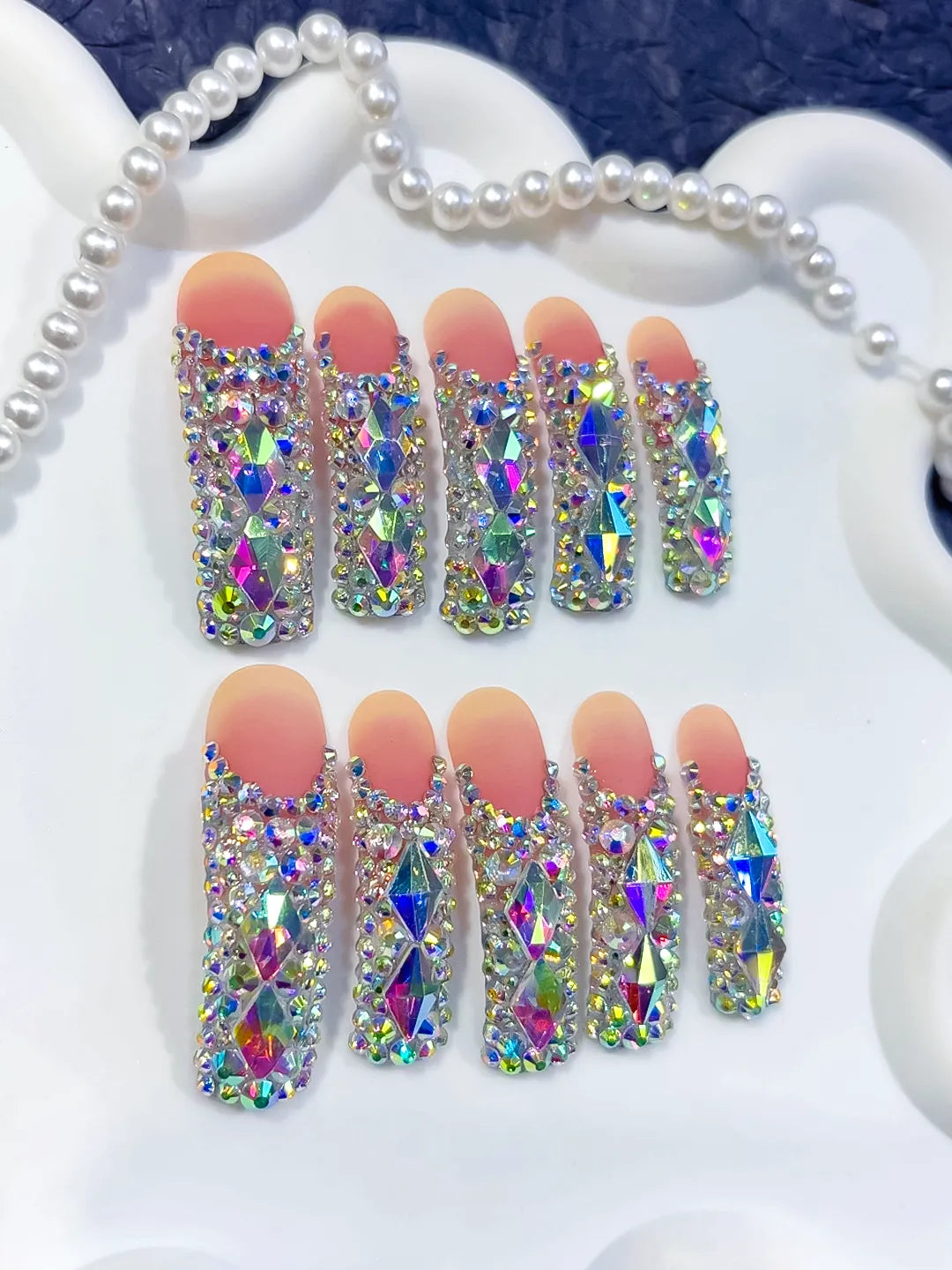 N015 - Long Nude Silver Curved Solid color Rhinestone Crystal Cluster