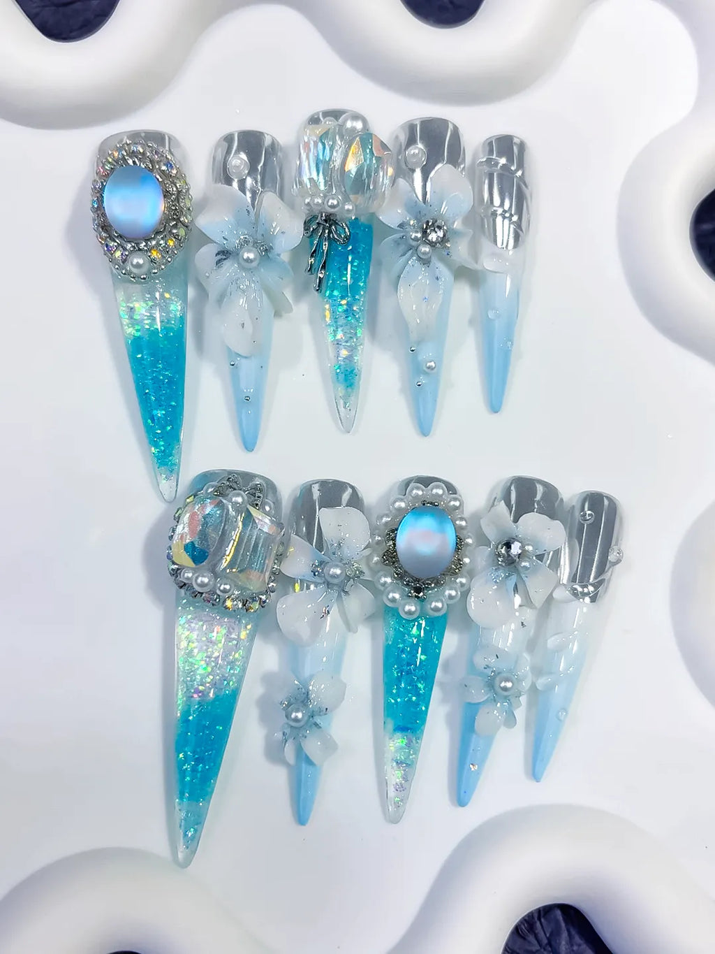 O005 - Long Blue White Stiletto Glitter Flower Pearl