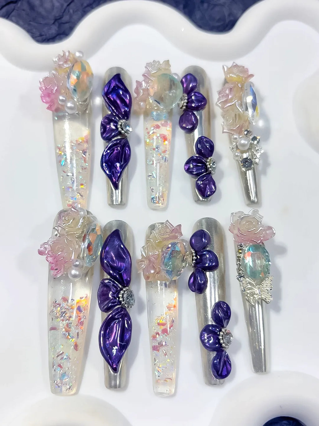 O020 - Long Silver Purple Coffin Metallic Bow Rose