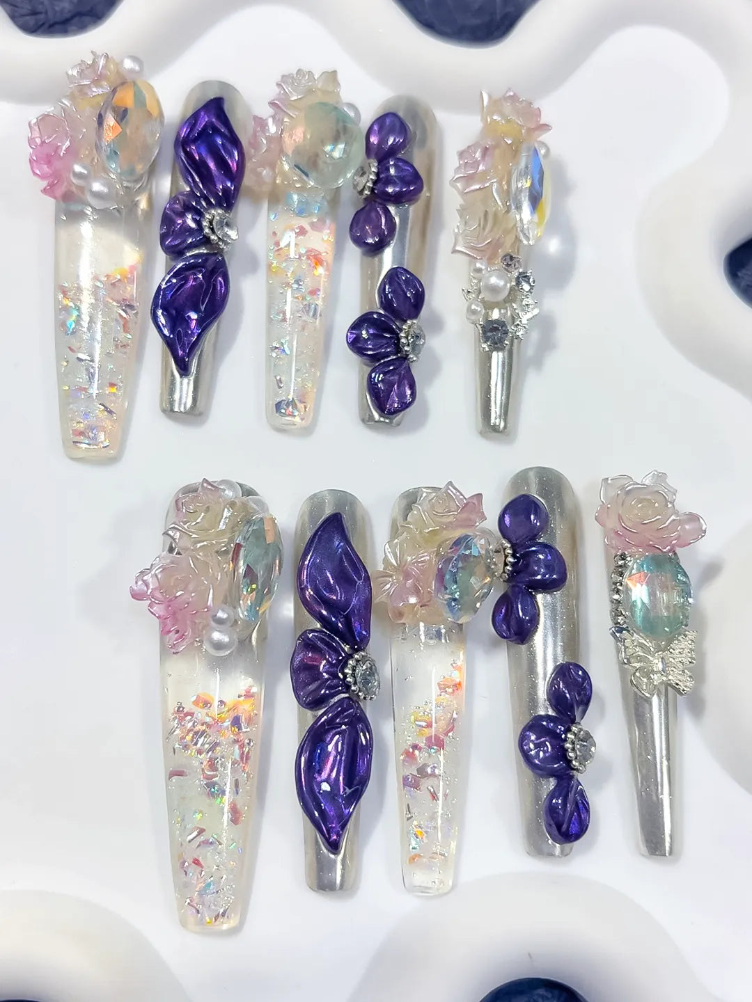 O020 - Long Silver Purple Coffin Metallic Bow Rose