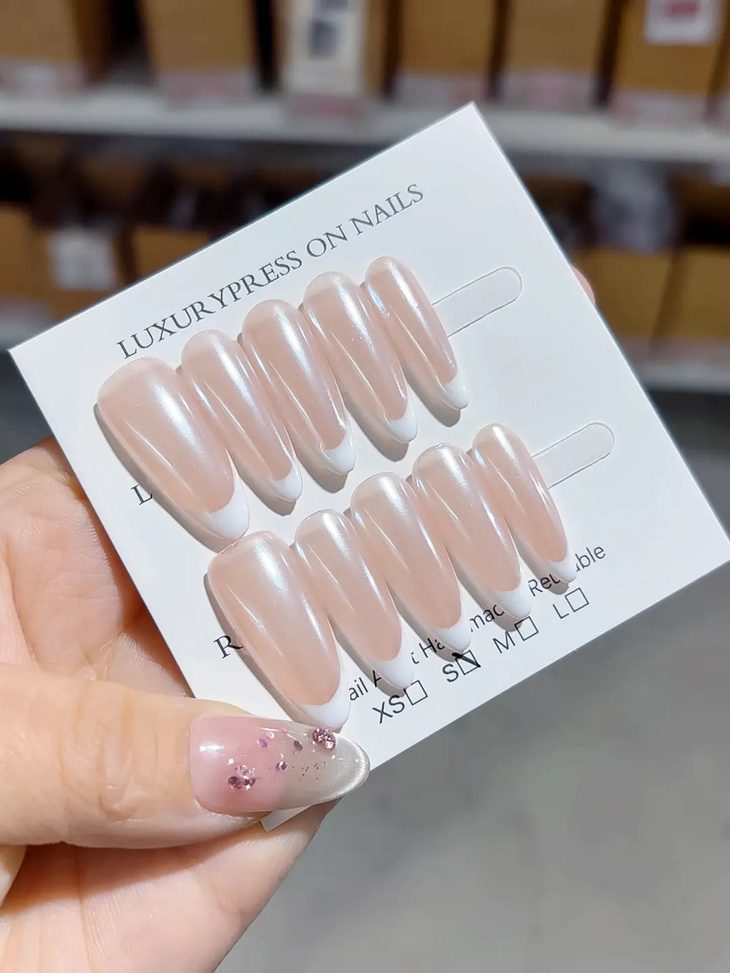 B096 - Long White Nude Almond French tip