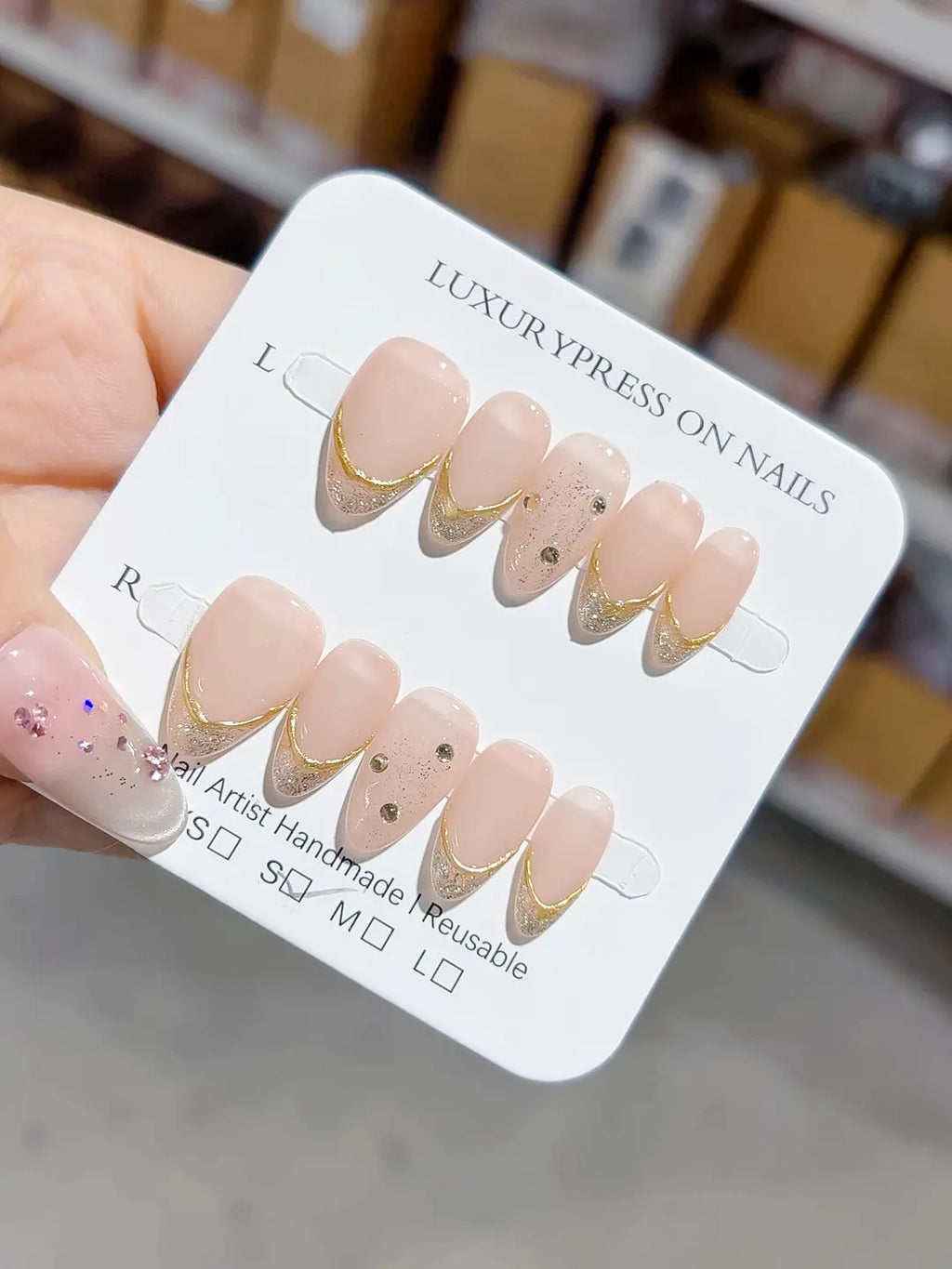 B109 - Short Nude Gold Almond French tip Rhinestone