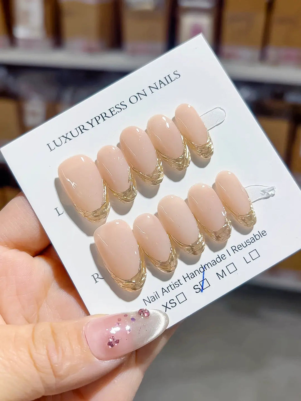 B100 - Medium Nude Gold Oval French tip VibeNailsLab