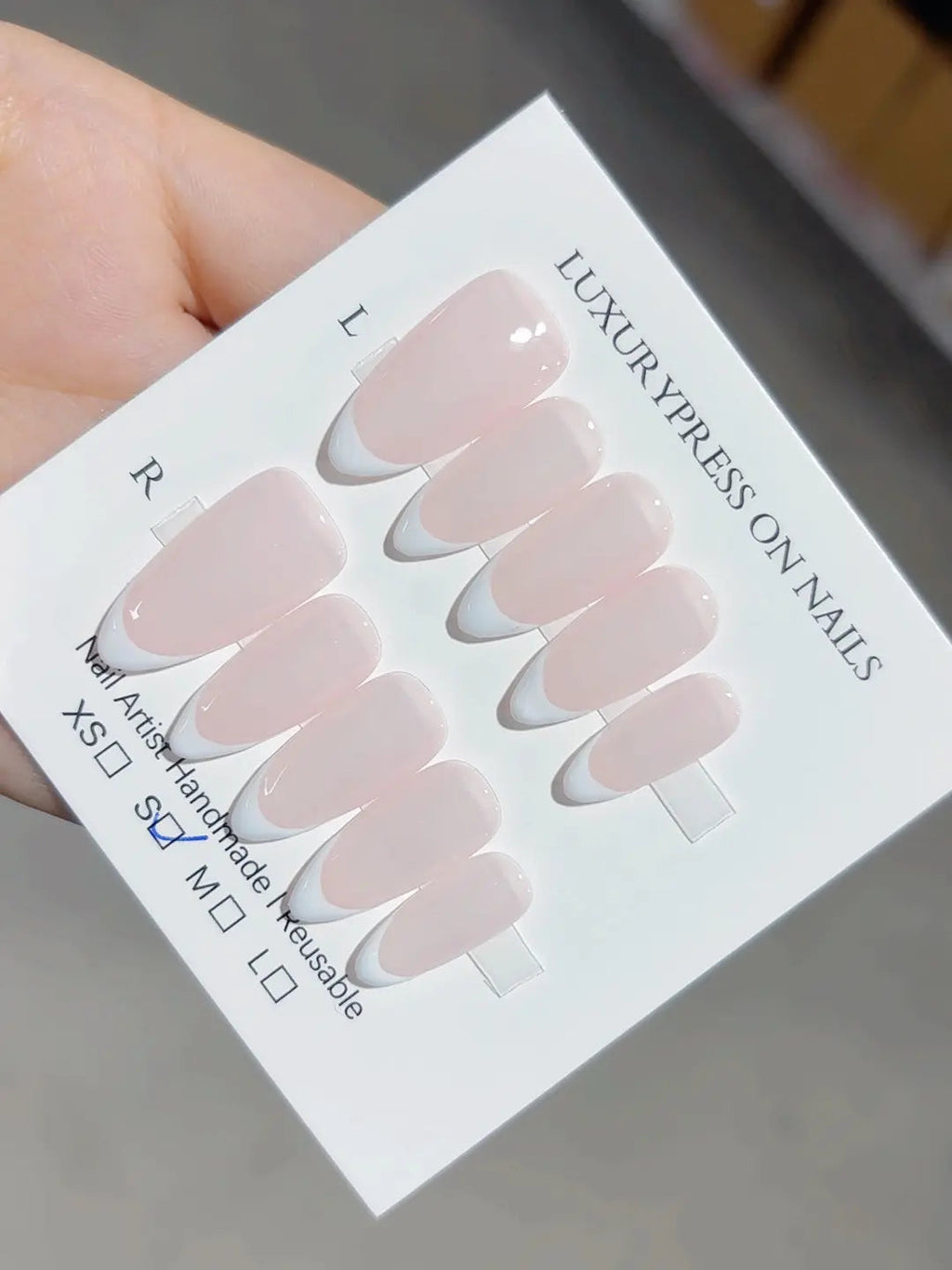 A058 - Medium Pink Almond French tip VibeNailsLab