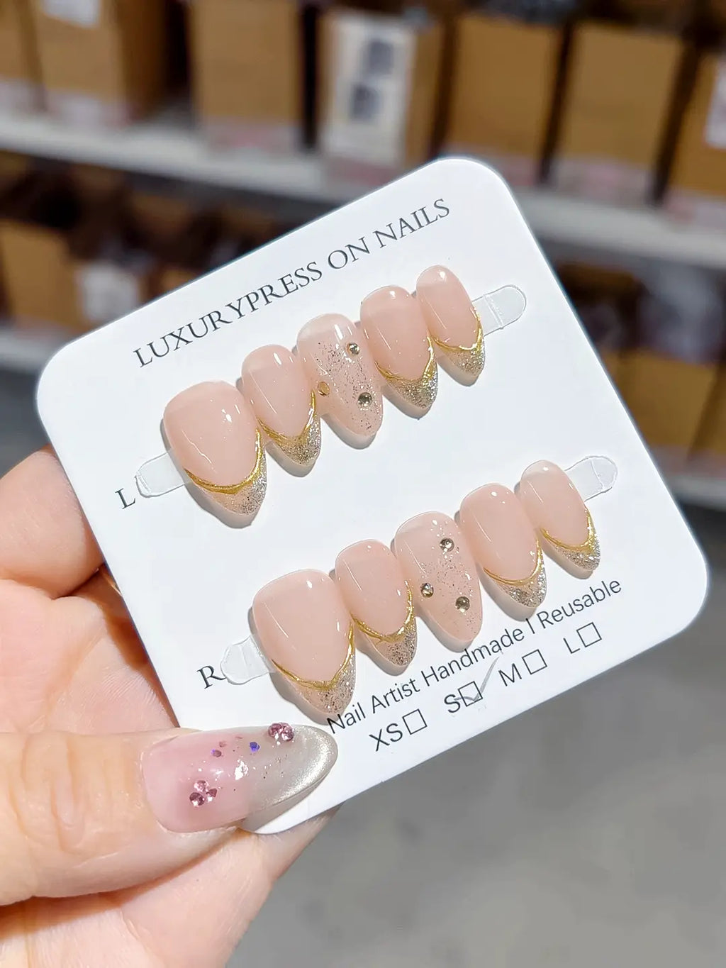 B109 - Short Nude Gold Almond French tip Rhinestone