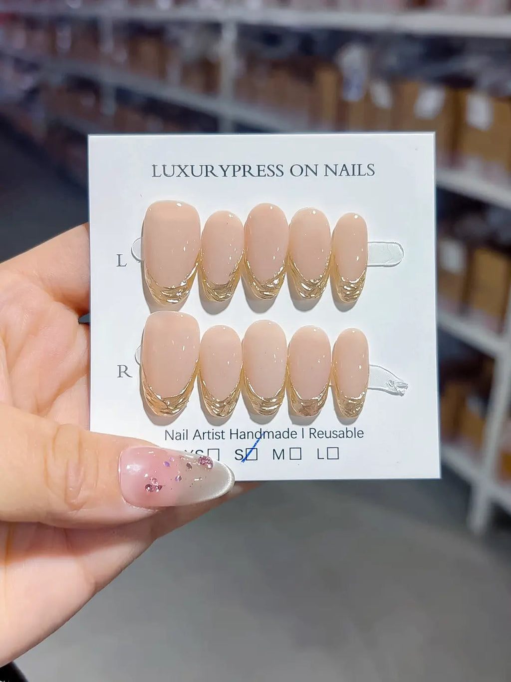 B100 - Medium Nude Gold Oval French tip VibeNailsLab