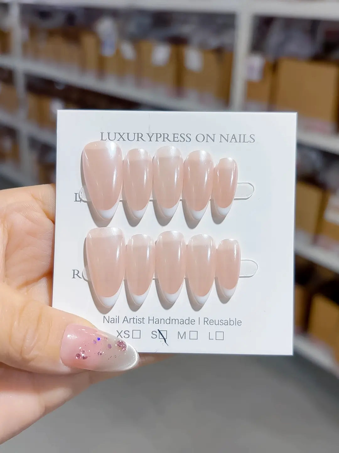 B098 - Medium White Nude Almond French tip