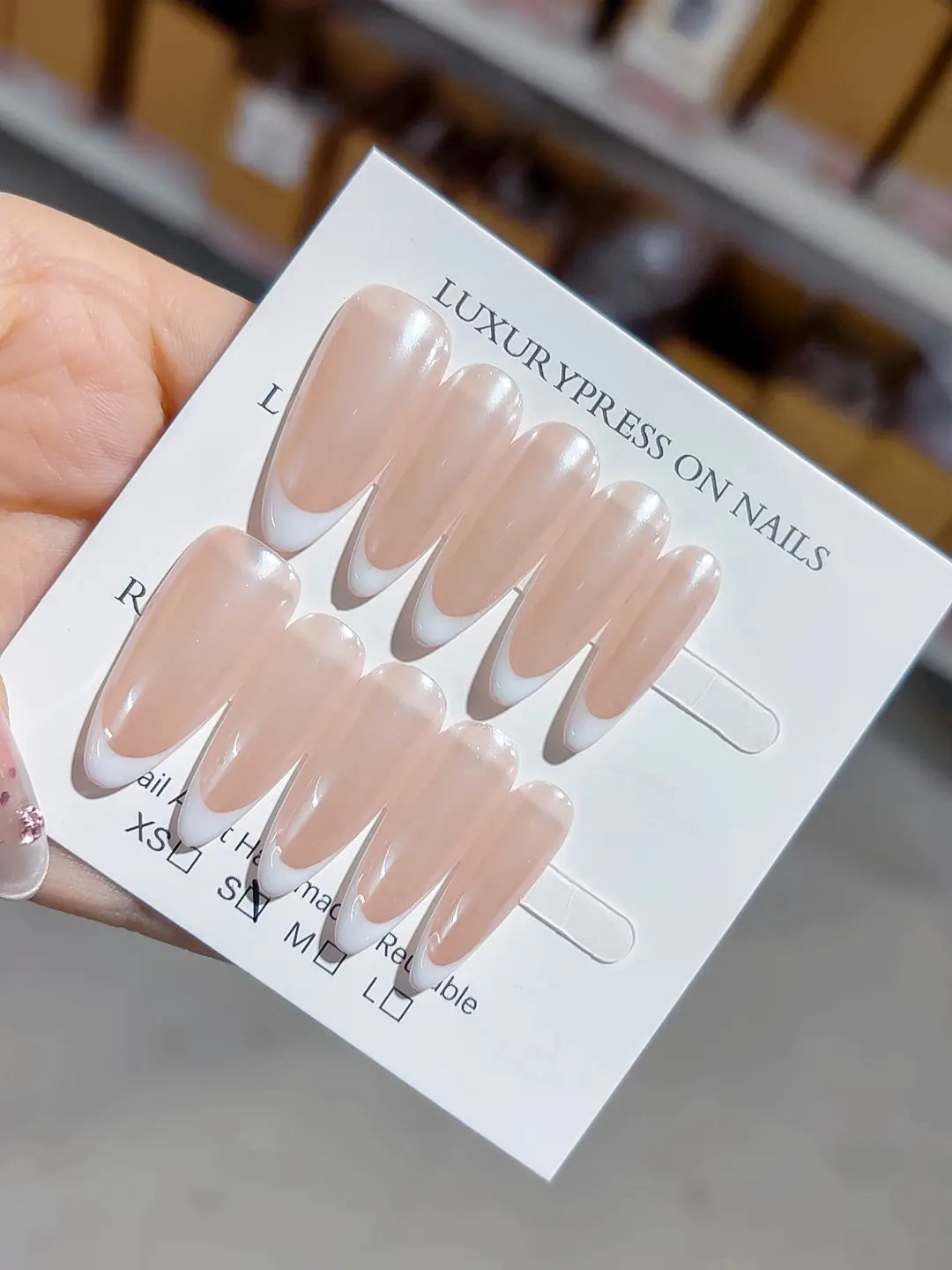 B096 - Long White Nude Almond French tip
