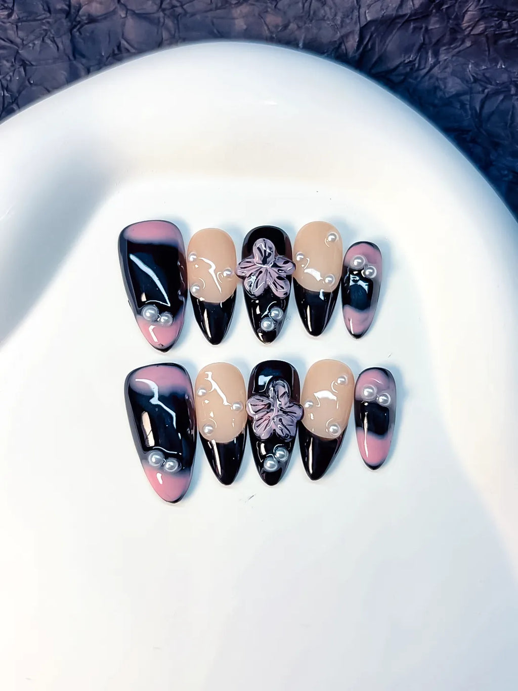 D249 - Medium Black Nude Almond Ombre Flower Pearl