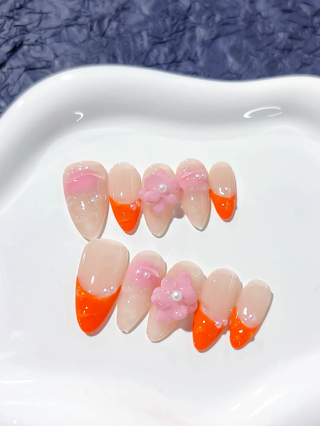 D261 - Medium Nude Orange Almond French tip Flower Pearl