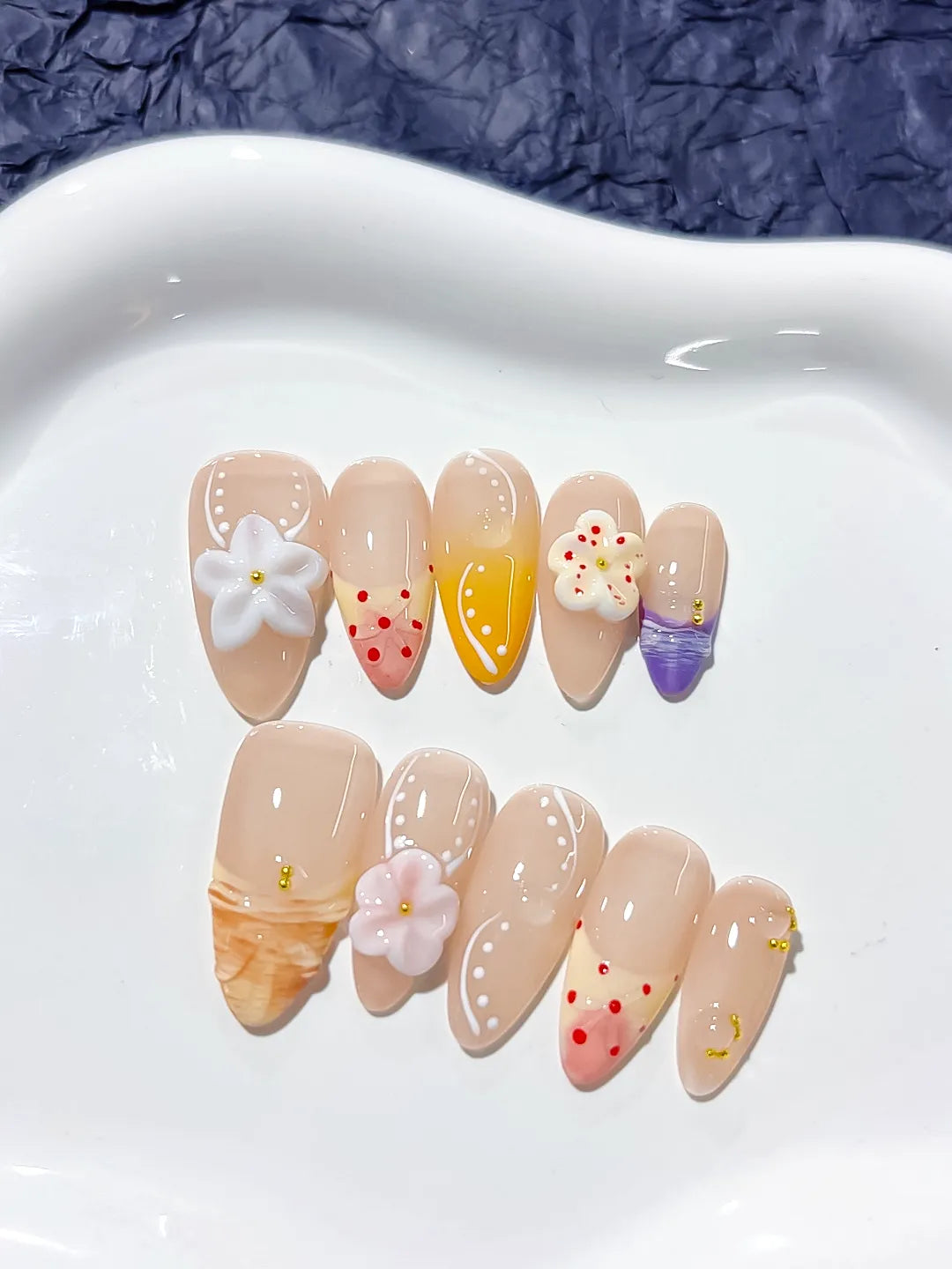D265 - Medium Nude Orange Almond Abstract Flower Dot Pattern