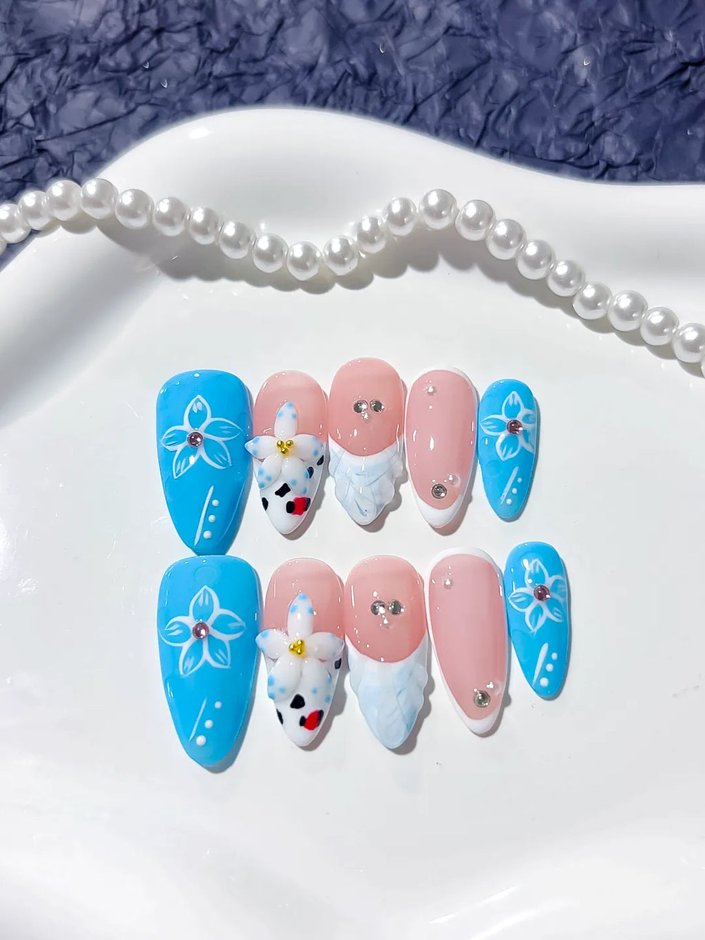 D297 - Medium Blue Pink Almond Floral Flower Rhinestone
