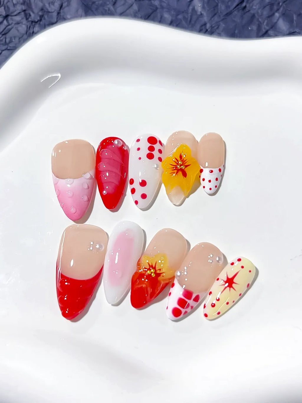 D305 - Medium Nude Red Almond French tip Flower Dot Pattern