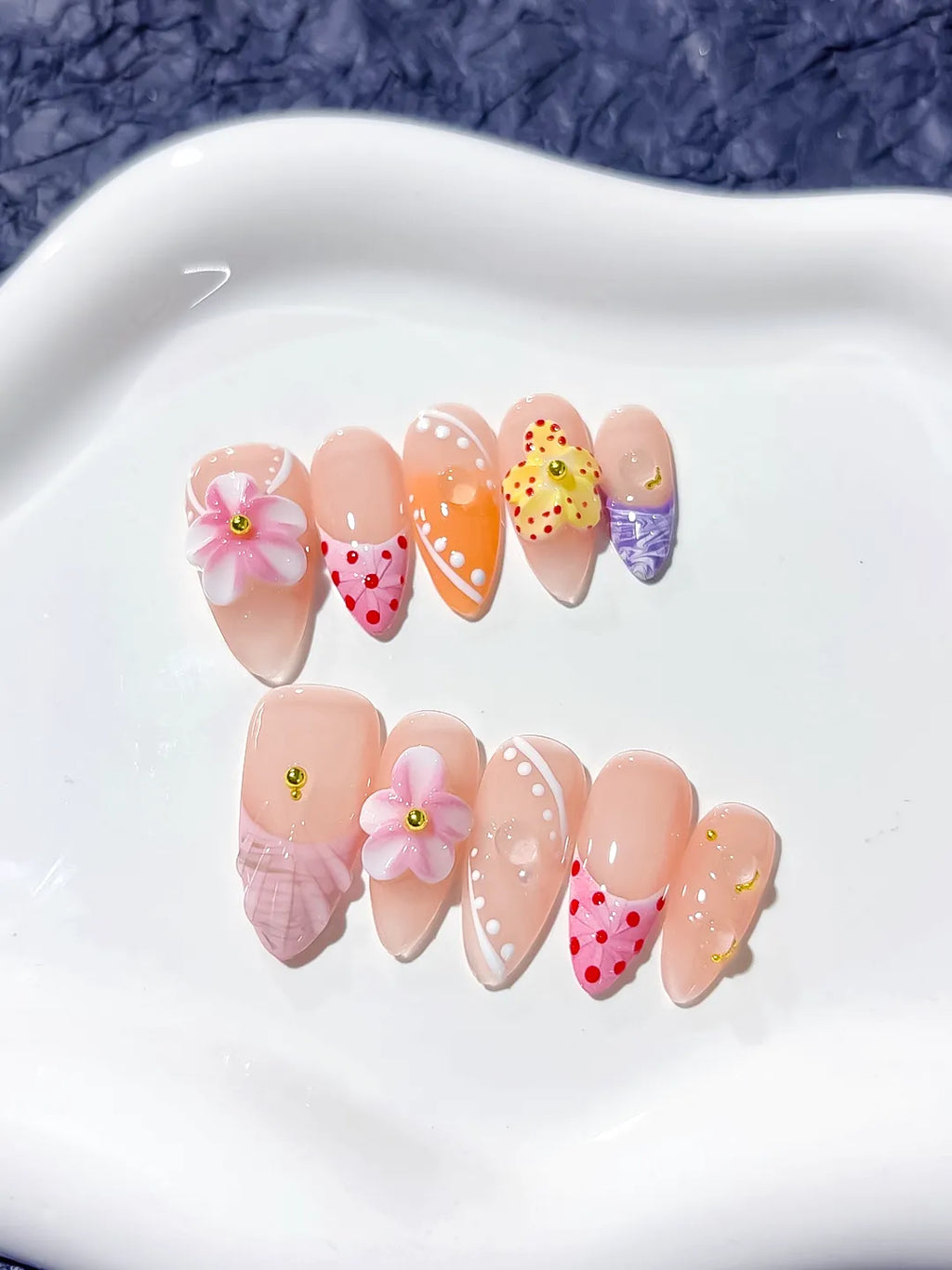 D310 - Medium Nude Pink Almond Abstract Flower Dot Pattern